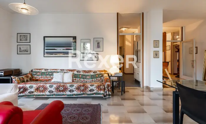 Rexer-Milano-CINQUE-LOCALI-CON-TRIPLA-ESPOSIZIONE-Altro