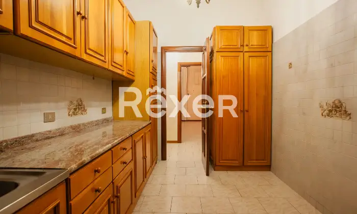 Rexer-Milano-BILOCALE-TRASFORMABILE-IN-TRILOCALE-Altro