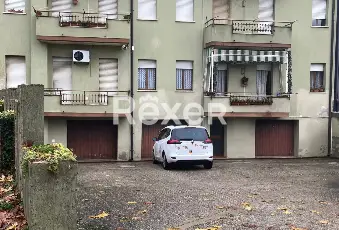 Rexer-Trecenta-Appartamento-al-piano-terra-con-box-cantina-e-balcone-Altro