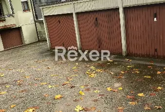 Rexer-Trecenta-Appartamento-al-secondo-piano-con-box-cantina-e-doppi-balconi-Altro