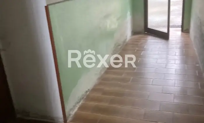 Rexer-Trecenta-Appartamento-al-secondo-piano-con-box-cantina-e-doppi-balconi-Altro