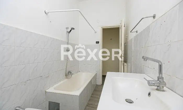 Rexer-Genova-Luminoso-appartamento-ad-Albaro-Altro