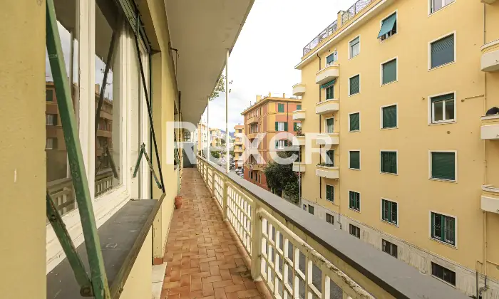 Rexer-Genova-Luminoso-appartamento-ad-Albaro-Altro