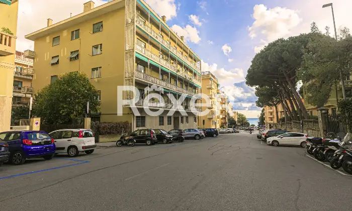 Rexer-Genova-Luminoso-appartamento-ad-Albaro-Altro