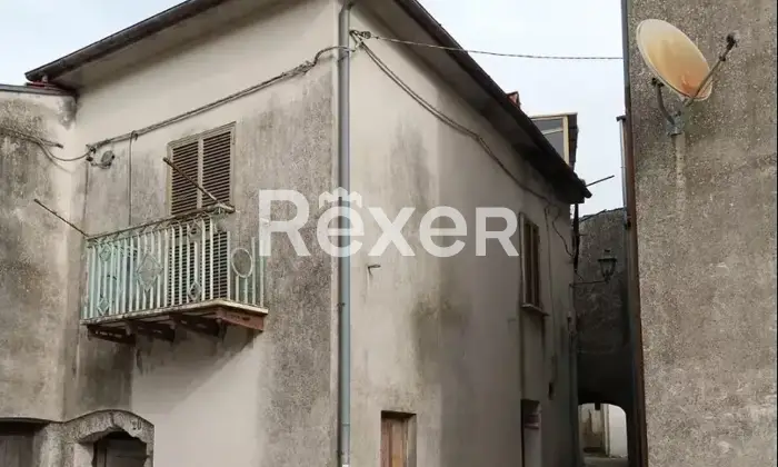 Rexer-Conca-Casale-Casa-su-livelli-Altro
