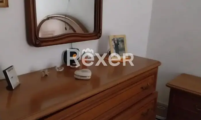 Rexer-Conca-Casale-Casa-su-livelli-Altro