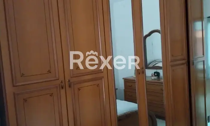 Rexer-Conca-Casale-Casa-su-livelli-Altro