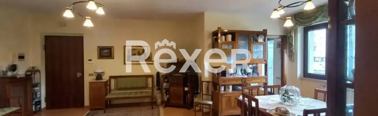 Rexer-Campobasso-Ampio-appartamento-in-vendita-a-Campobasso-zona-residenziale-verde-Altro