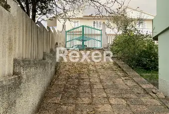 Rexer-Badesi-Villa-indipendente-al-centro-di-Badesi-Ingresso