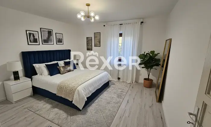 Rexer-Valdengo-Casa-di-fine-schiera-con-ampio-box-e-terreno-Camera-da-letto