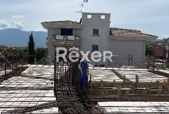 Rexer-Villa-dAgri-Villa-bifamiliare-di-pregio-a-Villa-dAgri-via-Pedali-le-Grotte-Altro