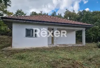 Rexer-Savoia-di-Lucania-Villetta-di-mq-da-ultimare-con-terreno-Altro