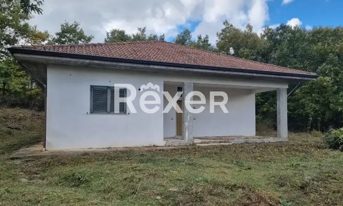 Rexer-Savoia-di-Lucania-Villetta-da-ultimare-con-terreno-in-vendita-a-Savoia-di-Lucania-Altro