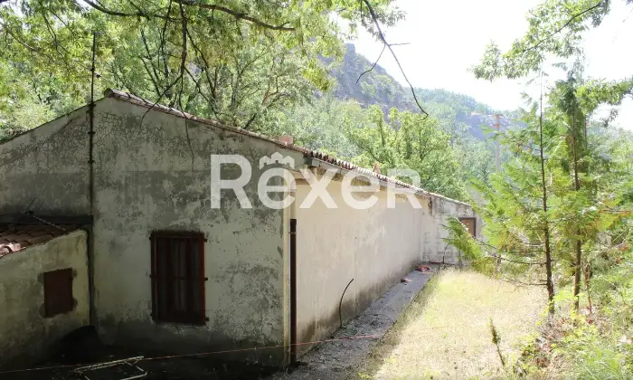 Rexer-San-Costantino-Albanese-Villa-in-Vendita-Altro