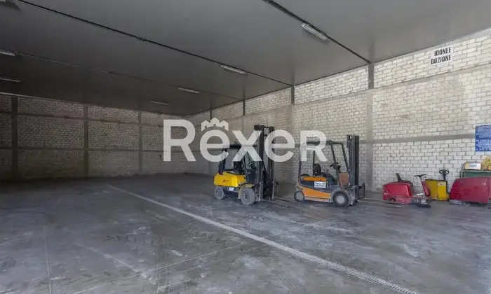 Rexer-Aielli-Immobile-industriale-a-reddito-con-magazzini-e-abitazione-ad-Aielli-Altro
