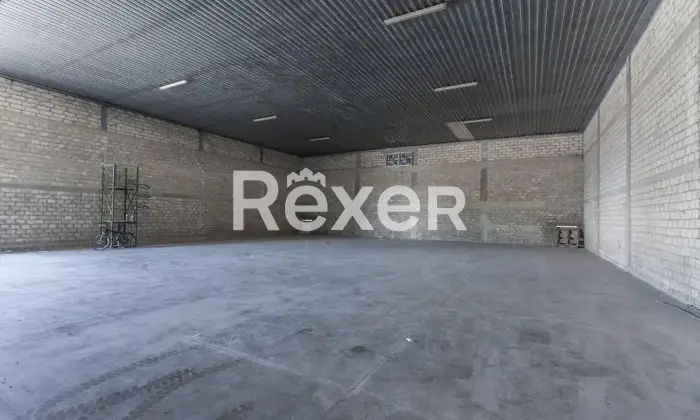 Rexer-Aielli-Immobile-industriale-a-reddito-con-magazzini-e-abitazione-ad-Aielli-Altro