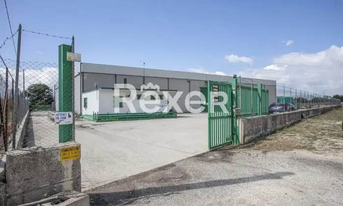 Rexer-Aielli-Immobile-industriale-a-reddito-con-magazzini-e-abitazione-ad-Aielli-Altro