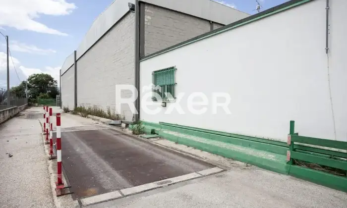 Rexer-Aielli-Immobile-industriale-a-reddito-con-magazzini-e-abitazione-ad-Aielli-Altro