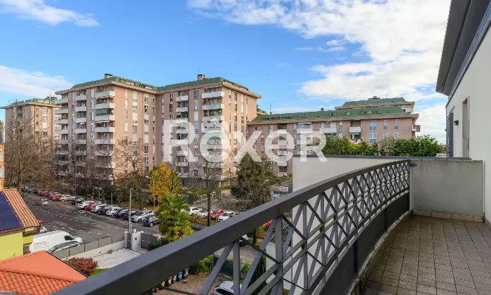 Rexer-Padova-Luminoso-ultimo-piano-su-due-livelli-Altro