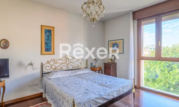 Rexer-Padova-Luminoso-ultimo-piano-su-due-livelli-Altro