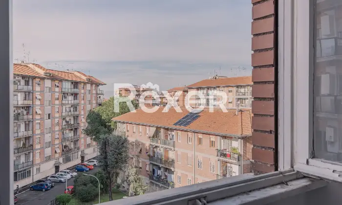 Rexer-Roma-Luminoso-quinto-piano-con-cantina-di-pertinenza-Altro