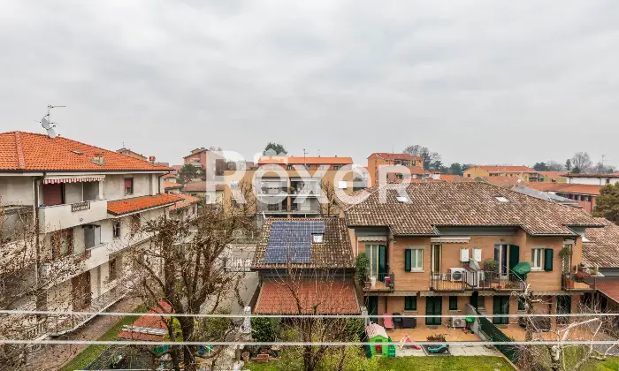 Rexer-Lainate-Tre-Locali-Altro