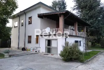 Rexer-Rivarolo-del-Re-ed-Uniti-RIVAROLO-DEL-RE-CR-VILLINO-INDIPENDENTE-CON-AUTORIMESSA-Terrazzo