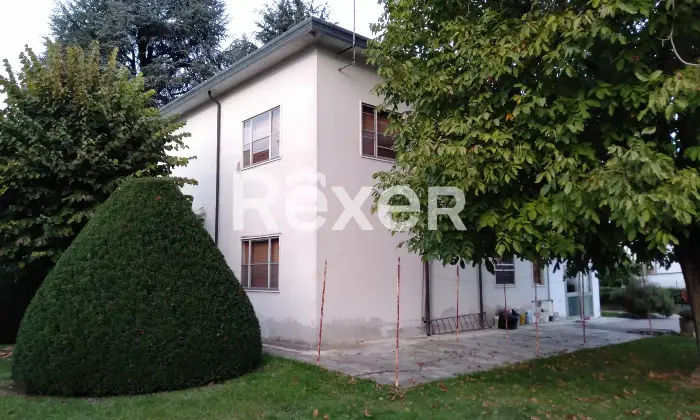 Rexer-Rivarolo-del-Re-ed-Uniti-RIVAROLO-DEL-RE-CR-VILLINO-INDIPENDENTE-CON-AUTORIMESSA-Giardino