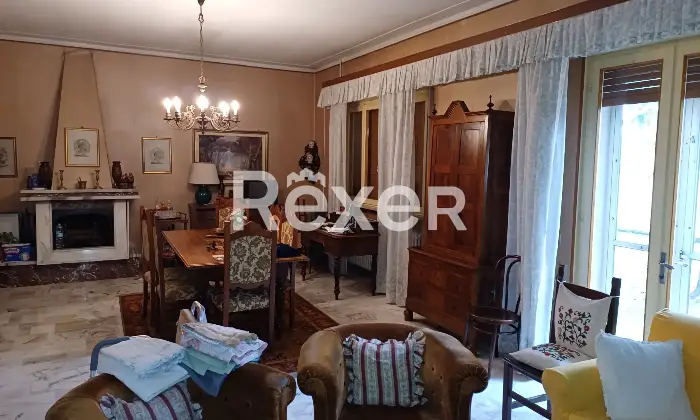 Rexer-Rivarolo-del-Re-ed-Uniti-RIVAROLO-DEL-RE-CR-VILLINO-INDIPENDENTE-CON-AUTORIMESSA-Salone
