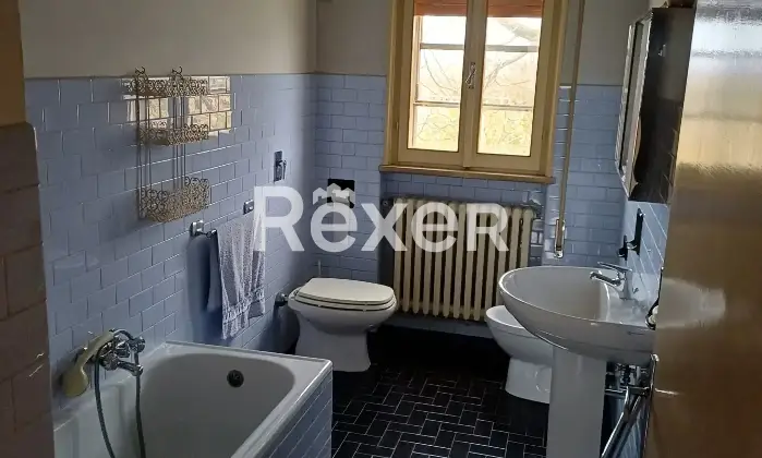 Rexer-Rivarolo-del-Re-ed-Uniti-RIVAROLO-DEL-RE-CR-VILLINO-INDIPENDENTE-CON-AUTORIMESSA-Bagno