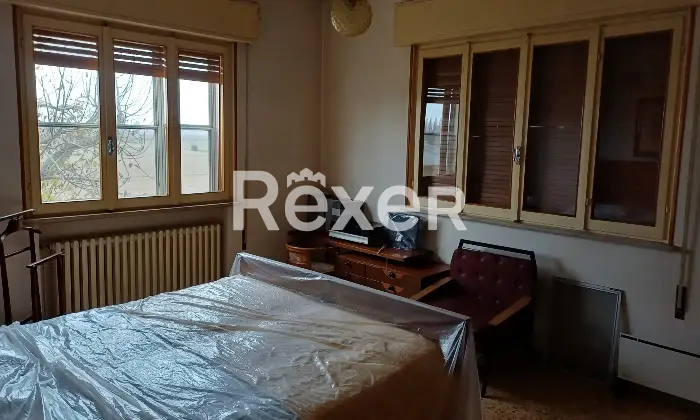 Rexer-Rivarolo-del-Re-ed-Uniti-RIVAROLO-DEL-RE-CR-VILLINO-INDIPENDENTE-CON-AUTORIMESSA-Camera-da-letto