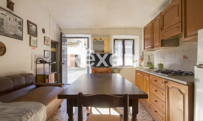 Rexer-Nole-Terracielo-da-ristrutturare-Altro