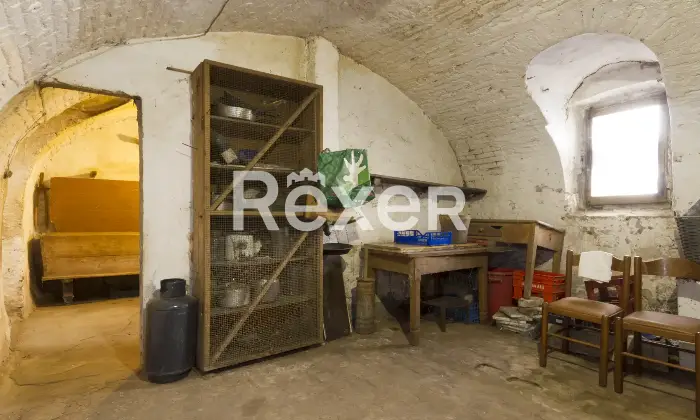 Rexer-Nole-Terracielo-da-ristrutturare-Altro