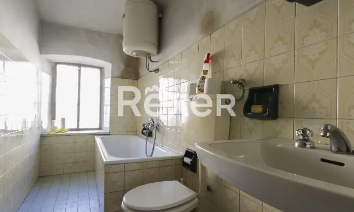 Rexer-Nole-Terracielo-da-ristrutturare-Altro