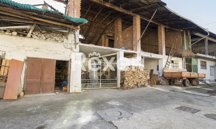 Rexer-Nole-Terracielo-da-ristrutturare-Altro