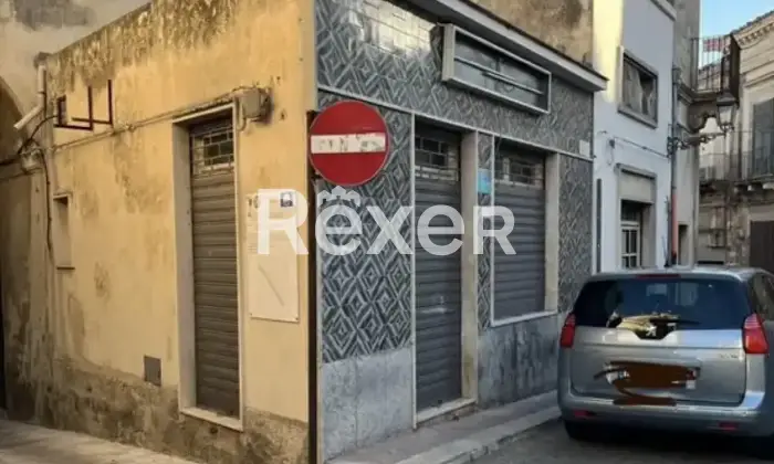 Rexer-Modica-Locale-centro-storico-Modica-alta-Vista