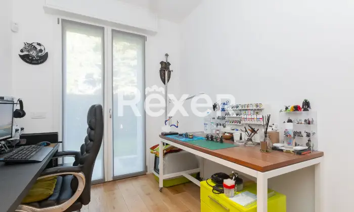 Rexer-Aicurzio-Appartamento-locali-in-Classe-A-con-giardino-di-pertinenza-e-box-doppio-Altro