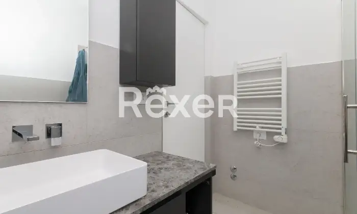 Rexer-Aicurzio-Appartamento-locali-in-Classe-A-con-giardino-di-pertinenza-e-box-doppio-Altro