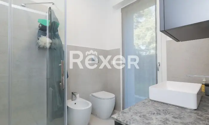 Rexer-Aicurzio-Appartamento-locali-in-Classe-A-con-giardino-di-pertinenza-e-box-doppio-Altro