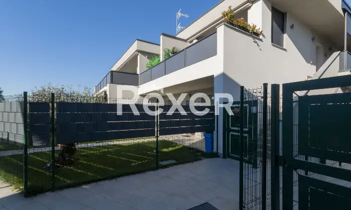 Rexer-Aicurzio-Appartamento-locali-in-Classe-A-con-giardino-di-pertinenza-e-box-doppio-Altro