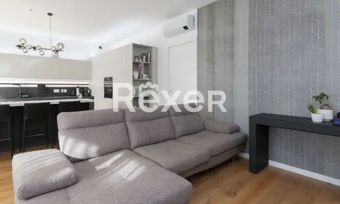 Rexer-Aicurzio-Appartamento-locali-in-Classe-A-con-giardino-di-pertinenza-e-box-doppio-Altro