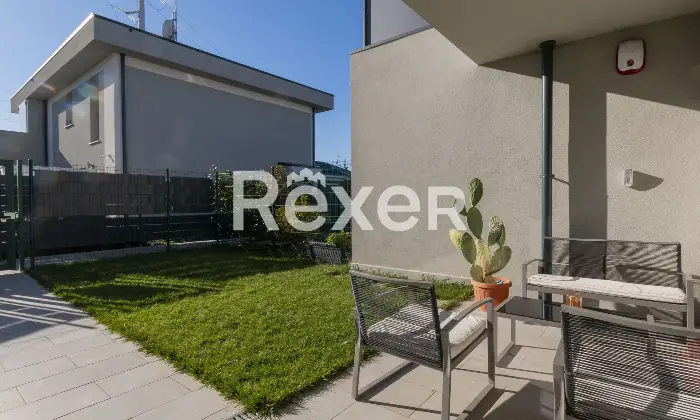 Rexer-Aicurzio-Appartamento-locali-in-Classe-A-con-giardino-di-pertinenza-e-box-doppio-Altro