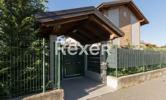 Rexer-Aicurzio-Appartamento-locali-in-Classe-A-con-giardino-di-pertinenza-e-box-doppio-Altro