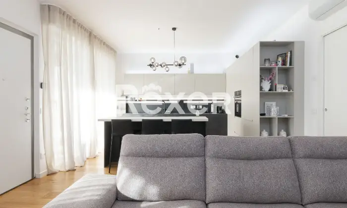 Rexer-Aicurzio-Appartamento-locali-in-Classe-A-con-giardino-di-pertinenza-e-box-doppio-Altro