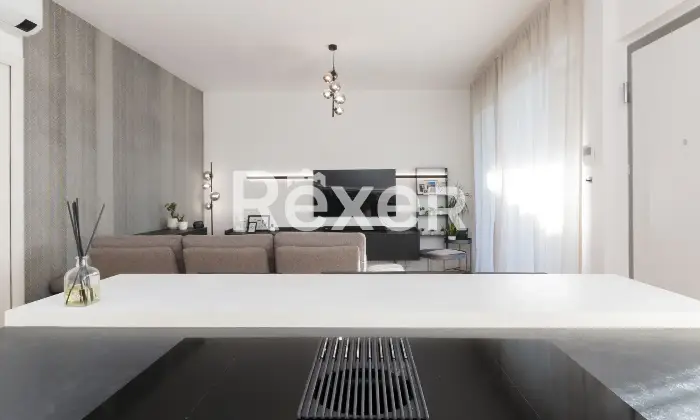 Rexer-Aicurzio-Appartamento-locali-in-Classe-A-con-giardino-di-pertinenza-e-box-doppio-Altro