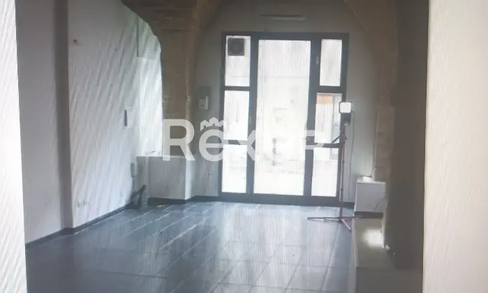 Rexer-Ortona-Bellissimo-locale-centralissimo-con-volte-cielo-di-carrozza-Altro