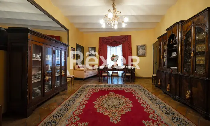 Rexer-Priverno-Immobile-ubicato-nel-centro-storico-di-Priverno-con-ingresso-indipendente-Altro