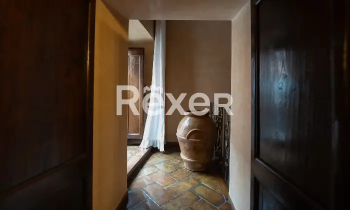 Rexer-Priverno-Immobile-ubicato-nel-centro-storico-di-Priverno-con-ingresso-indipendente-Altro