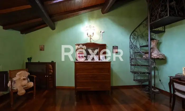 Rexer-Priverno-Immobile-ubicato-nel-centro-storico-di-Priverno-con-ingresso-indipendente-Altro