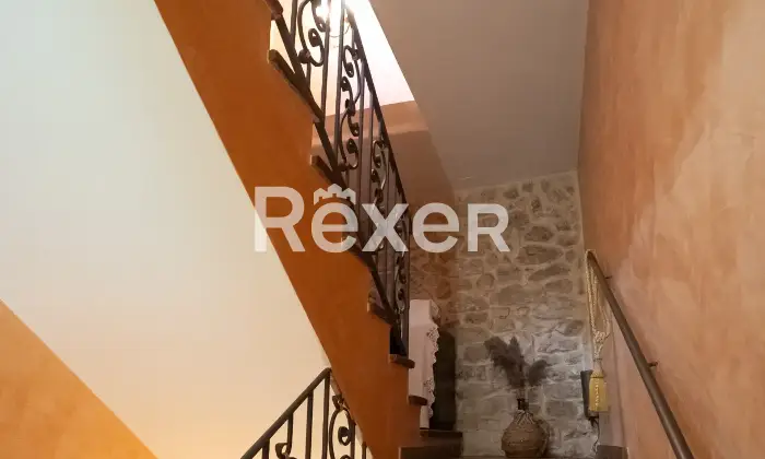 Rexer-Priverno-Immobile-ubicato-nel-centro-storico-di-Priverno-con-ingresso-indipendente-Altro